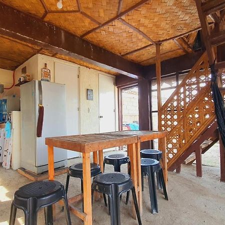 Calatagan'S Bahay Kubo - With Beach Access מראה חיצוני תמונה